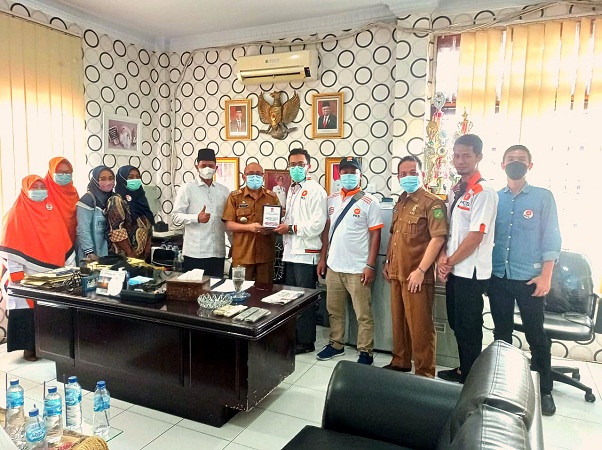 Abdul Latif dan Pengurus DPC PKS Medan Deli Temu Ramah dengan Camat Medan Deli