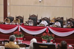 Pandangan Fraksi Fraksi DPRD Medan Terhadap Sidang Paripurna Hadirnya E- Book Pandangan Fraksi Fraksi DPRD Medan Terhadap Sidang Paripurna Hadirnya E- Book