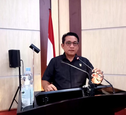 DPRD Medan Pertanyakan Papan Reklame Menjamur di Trotoar